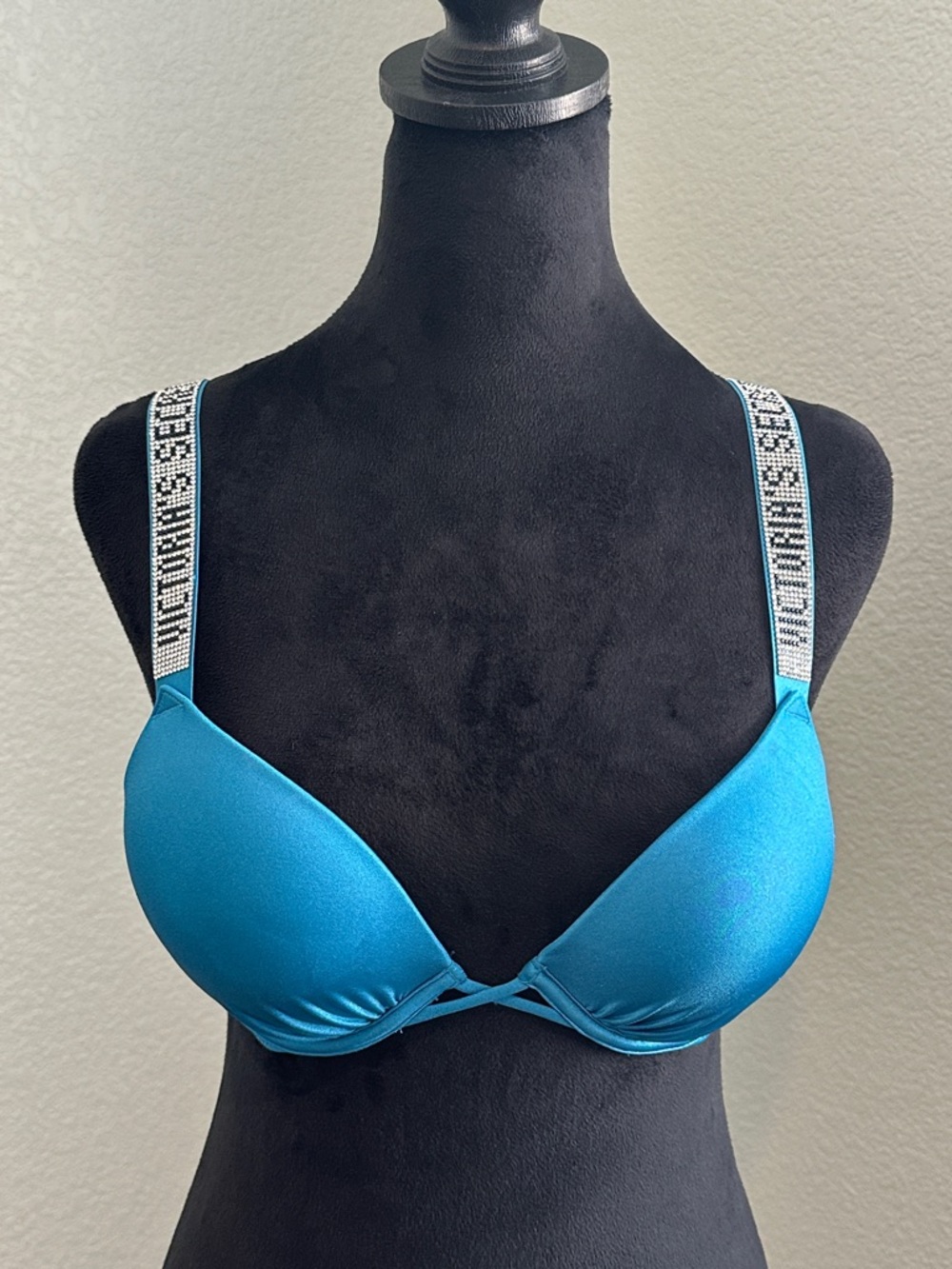 Victoria Secret Bling Strap Bombshell Push-up Bikini Top
